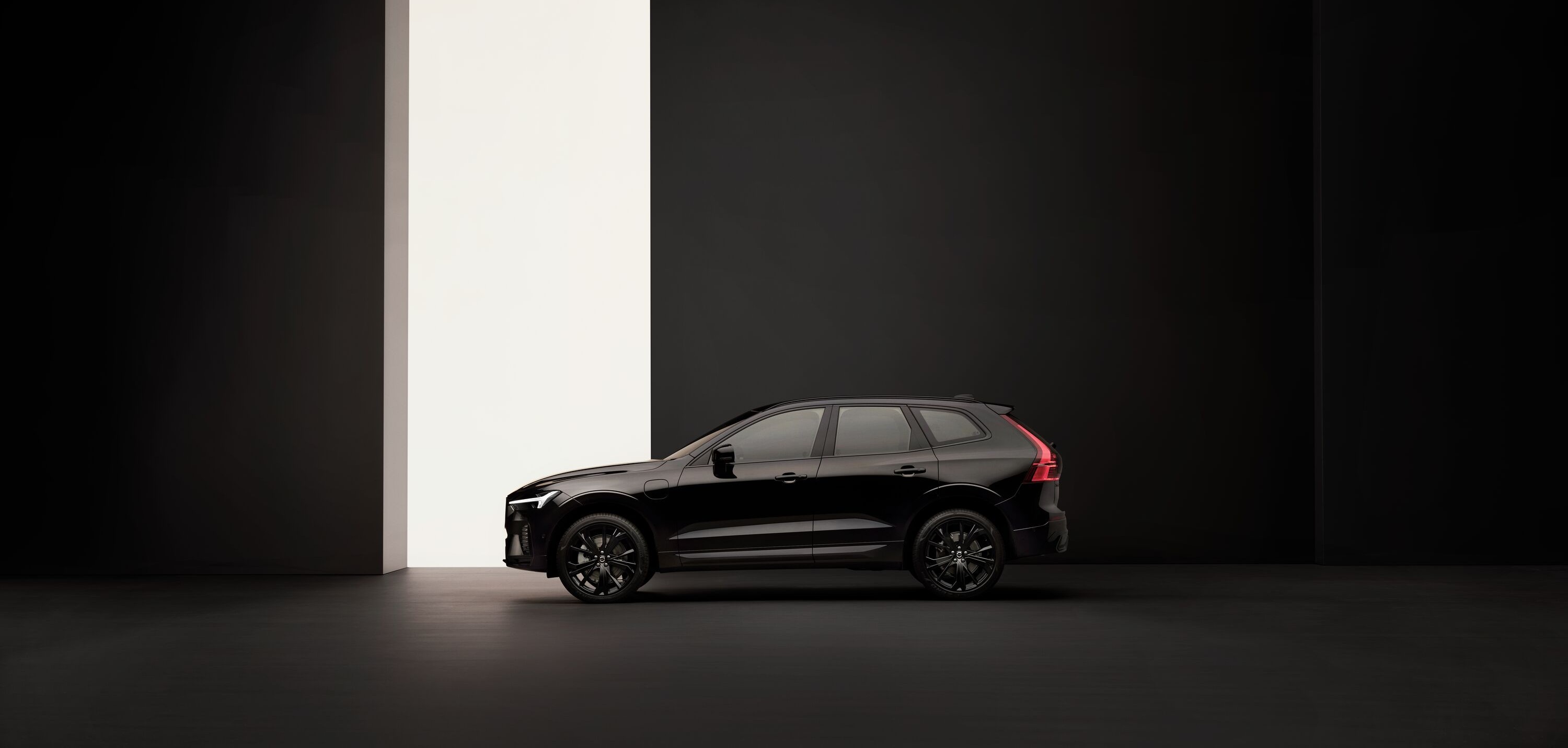 VOLVO XC60 - 49900€